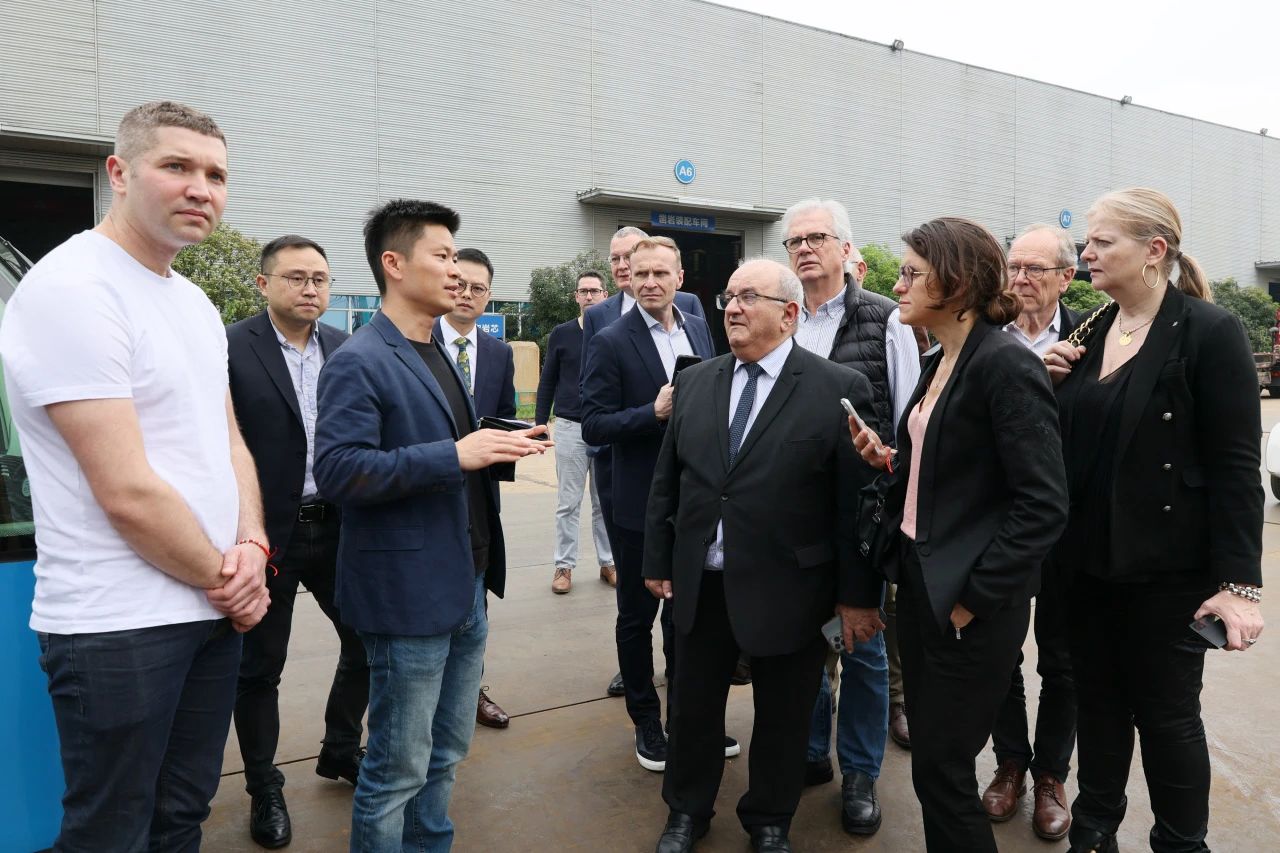 蒙达尔纪市代表团一行考察k1体育