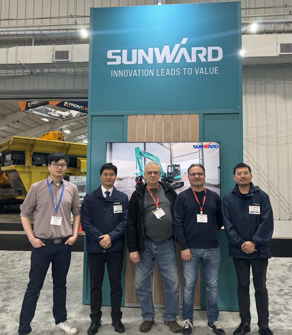 k1体育
亮相加拿大最大重型设备展