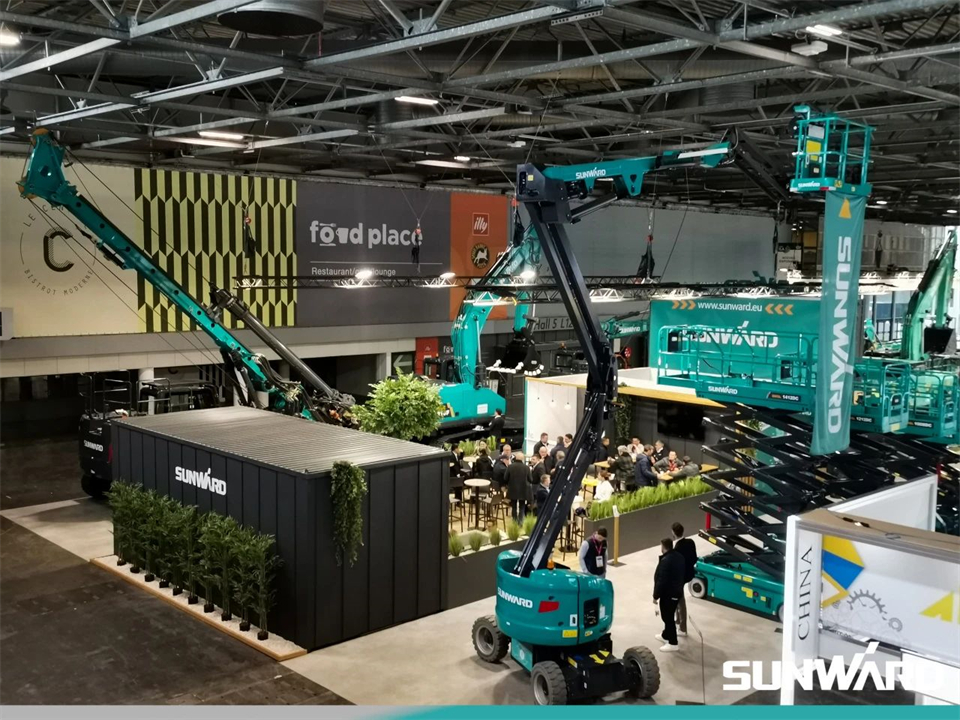 k1体育
携创新成果亮相2024年法国巴黎工程机械展