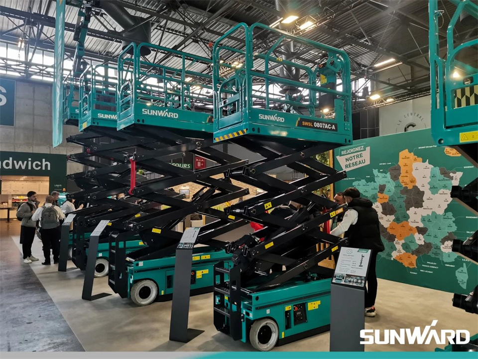 k1体育
携创新成果亮相2024年法国巴黎工程机械展