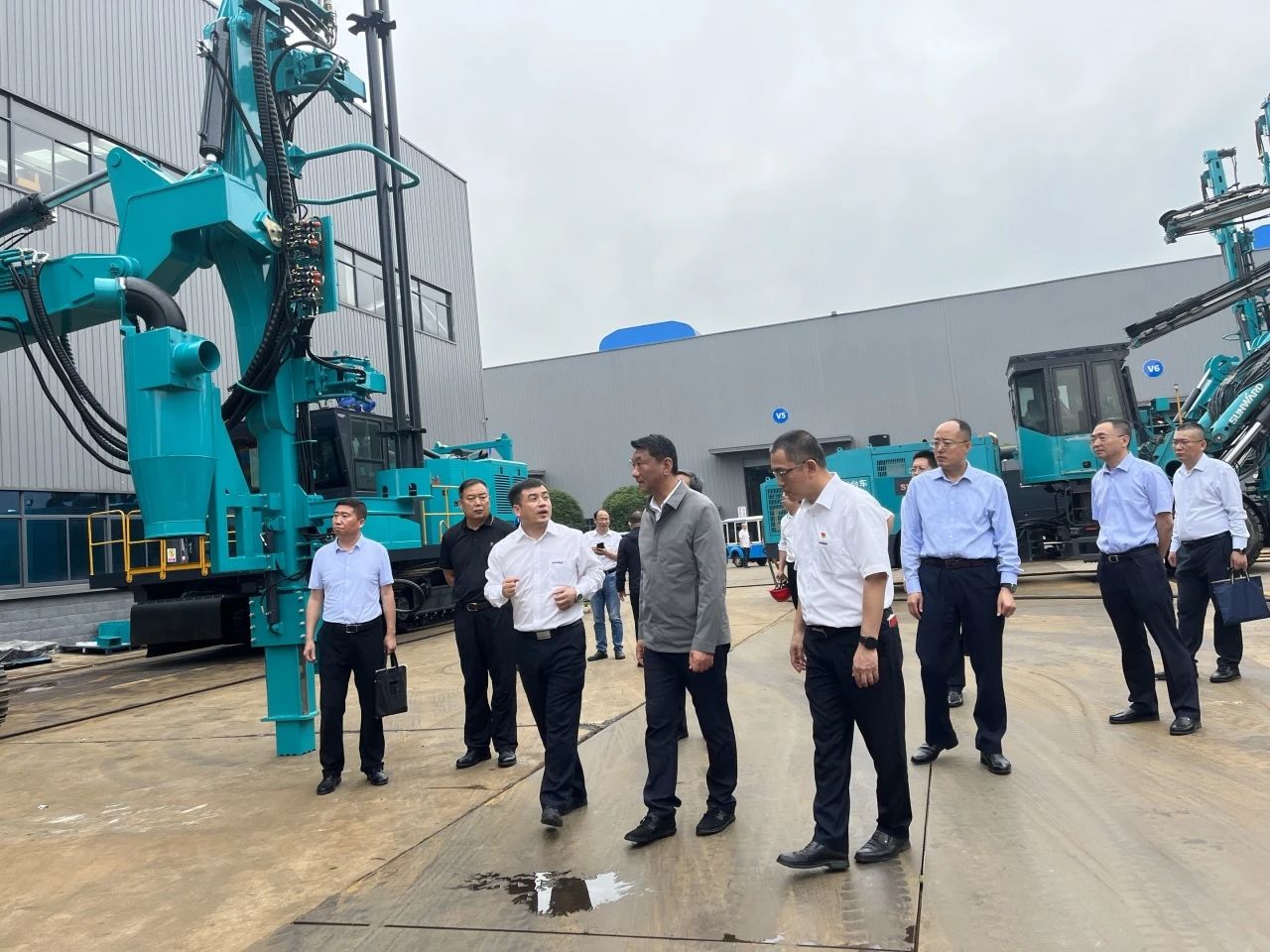 中煤平朔党委书记、董事长陈建一行调研k1体育
