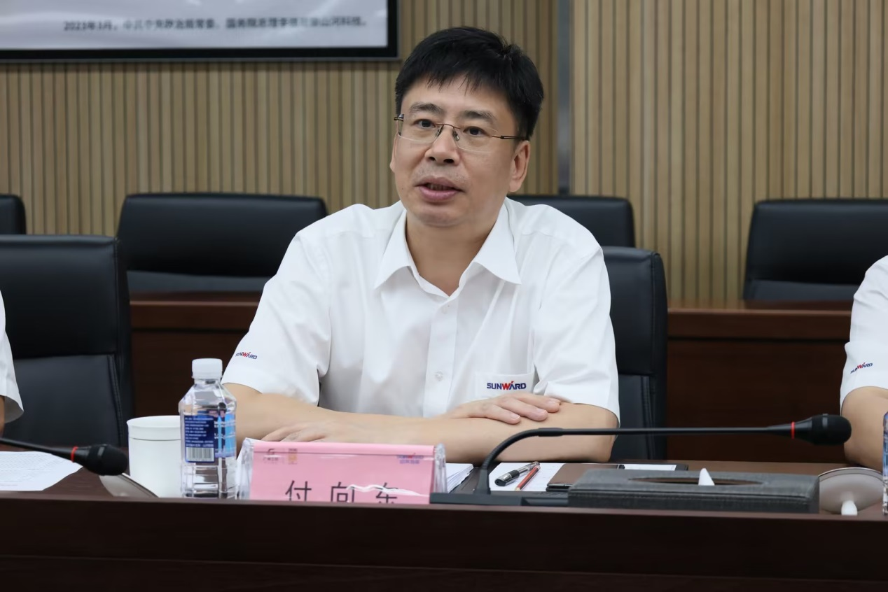 深化交流合作!广州港李明忠副总经理率队莅临k1体育
考察交流!