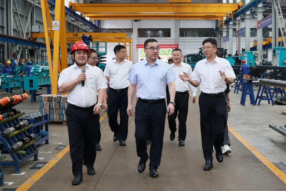 广州工控集团总经理王福铸调研k1体育
生产经营工作
