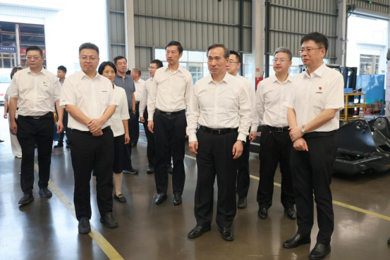 中国贸促会会长任鸿斌调研k1体育
