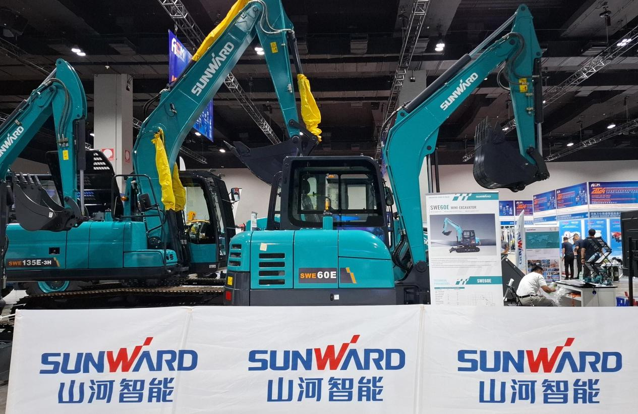 扬帆起航 | k1体育
闪耀长沙工程机械展东南亚分展