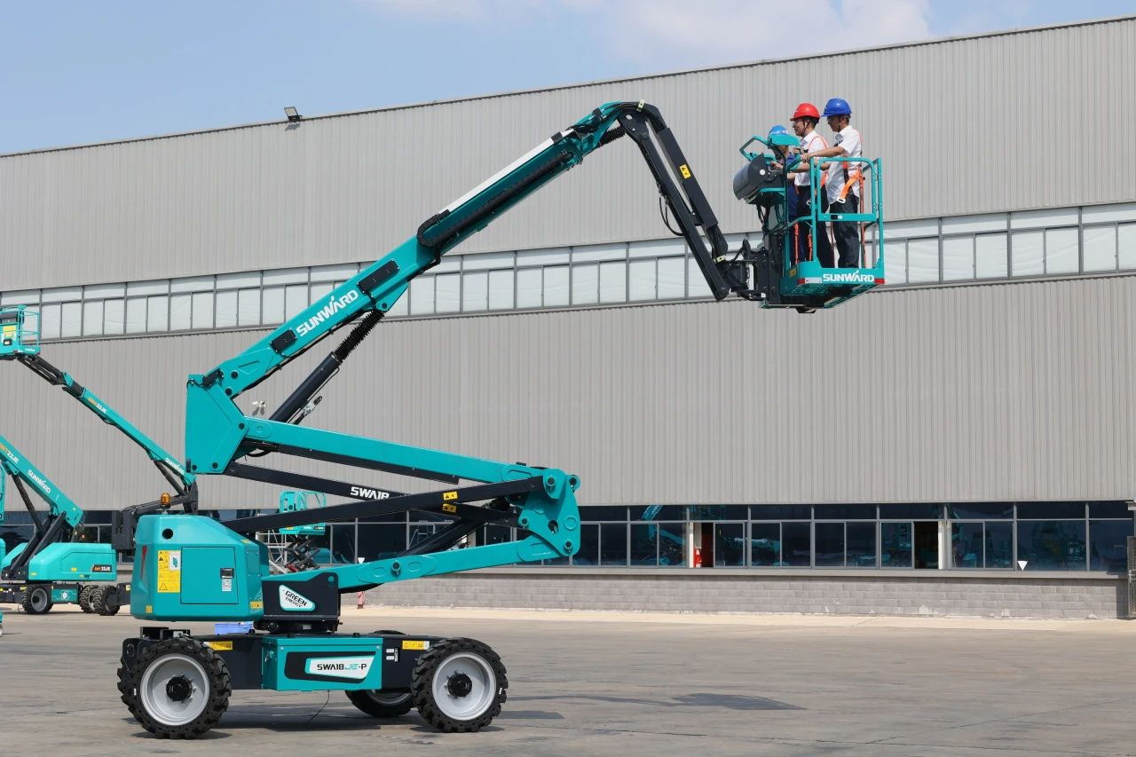 高可靠、高安全、高性能！k1体育
新一代P系列电动臂式高空作业平台成功下线