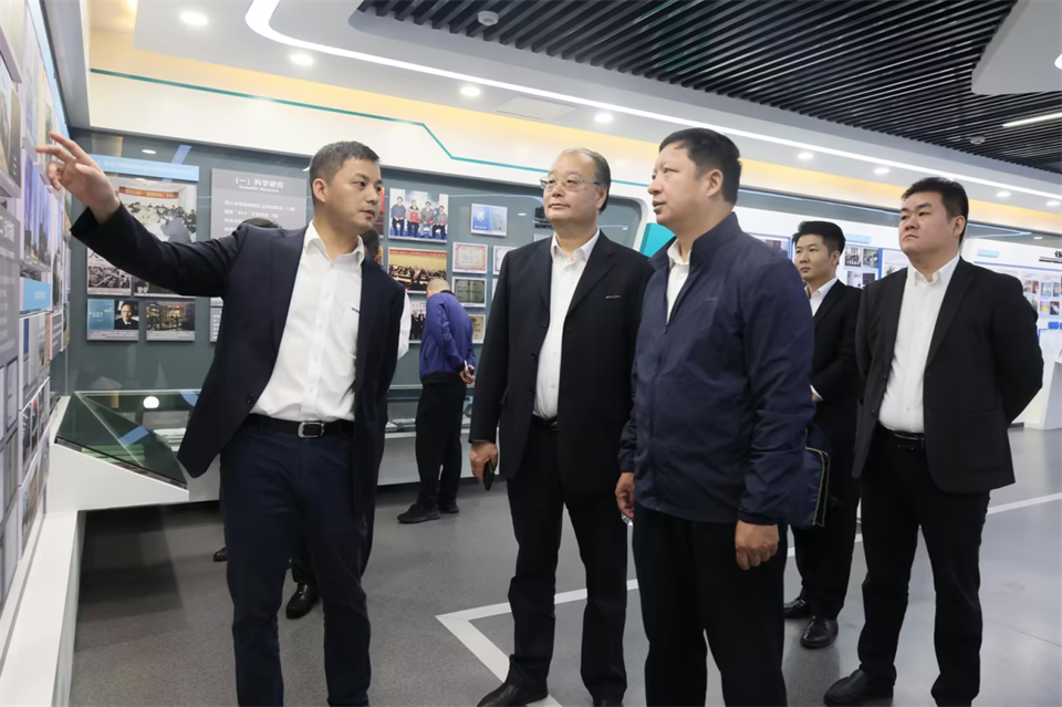 同船出海，共赢未来！中铁九局副总经理刘峻峰一行到访k1体育
