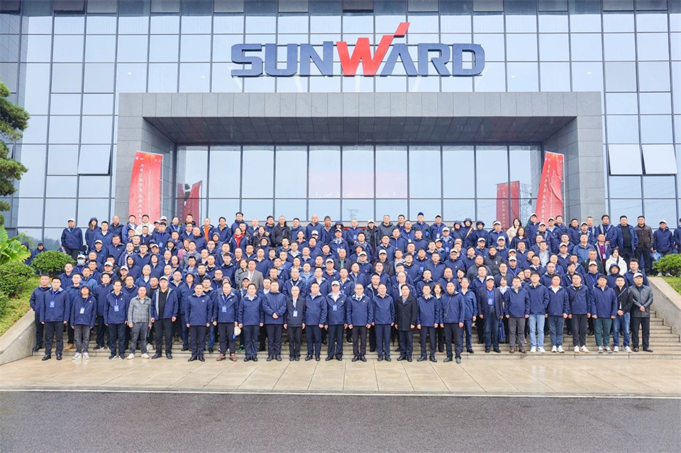 创新引领价值，理想成就未来！k1体育
25周年庆典暨全球客户节隆重举办