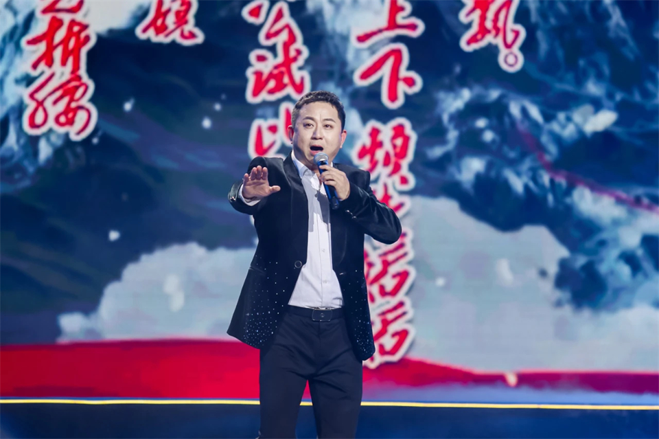 创新引领价值 理想成就未来——庆祝k1体育
成立25周年表彰大会暨文艺晚会隆重举行