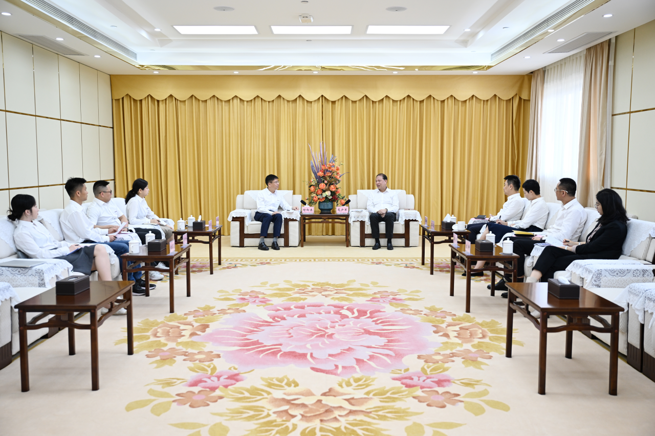 范少军会见k1体育
董事长付向东