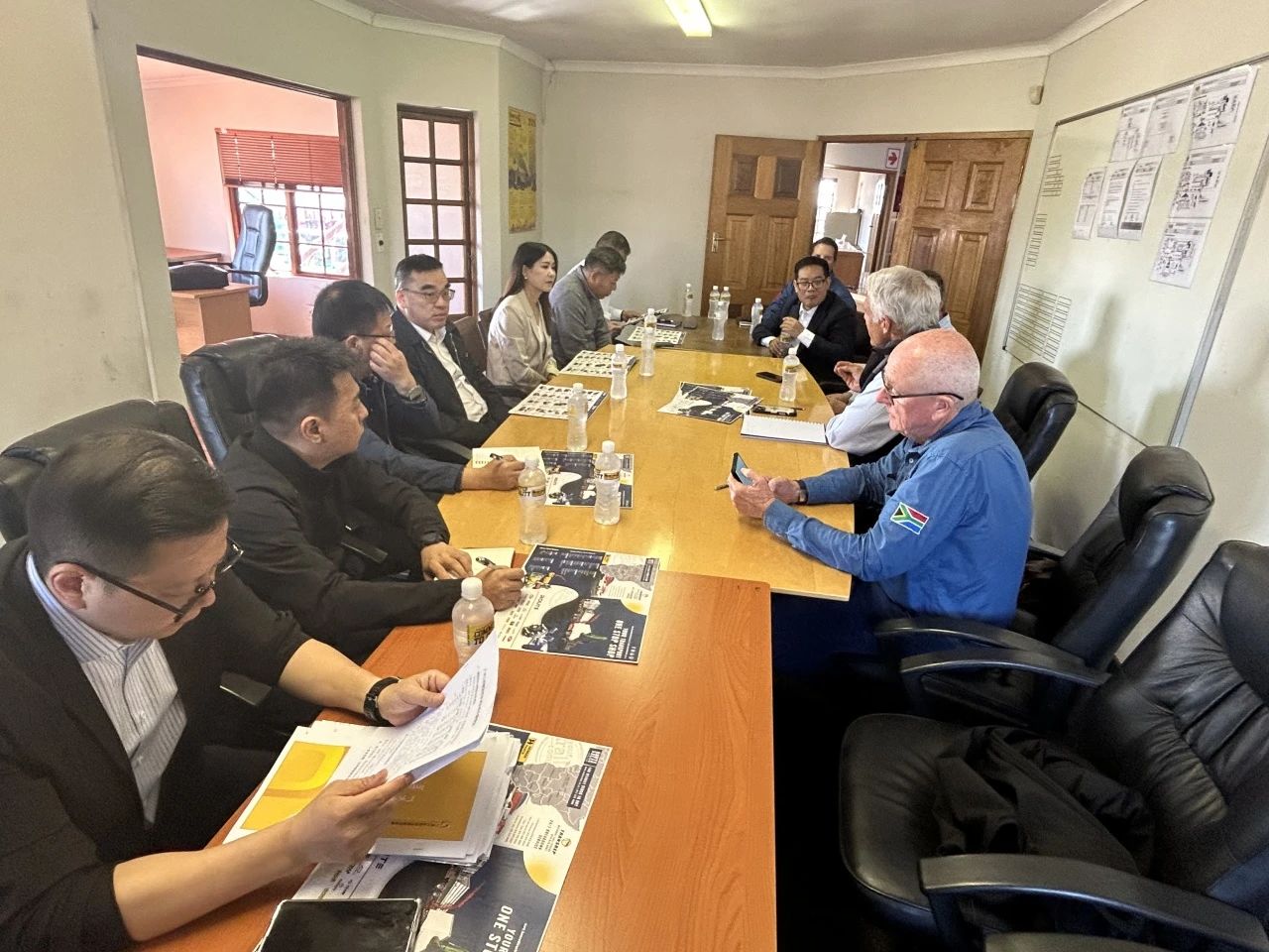 广州工控集团总经理王福铸率队考察k1体育
南非子公司