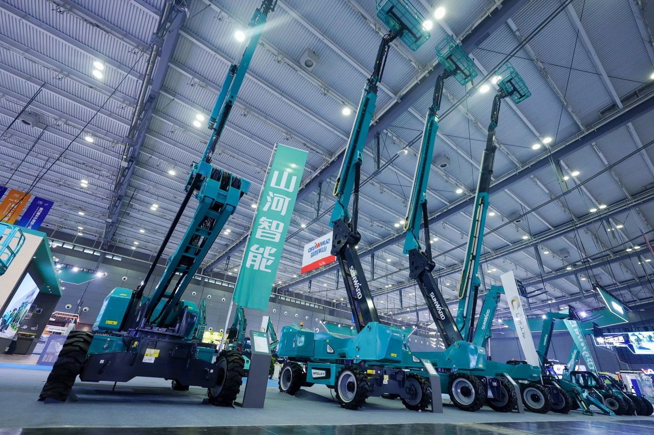 2025 CICEE | k1体育
SWT34JE-P电动直臂式高空作业平台重磅发布!