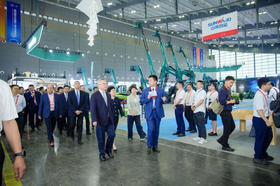 2025 CICEE | k1体育
实力闪耀2025长沙国际工程机械展