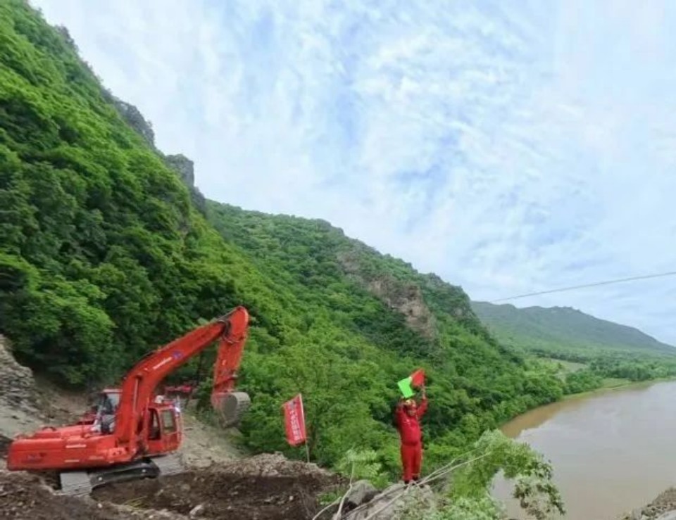 硬核破解“最后一公里”难题，k1体育
应急救援设备助力“应急使命·2025”演习！