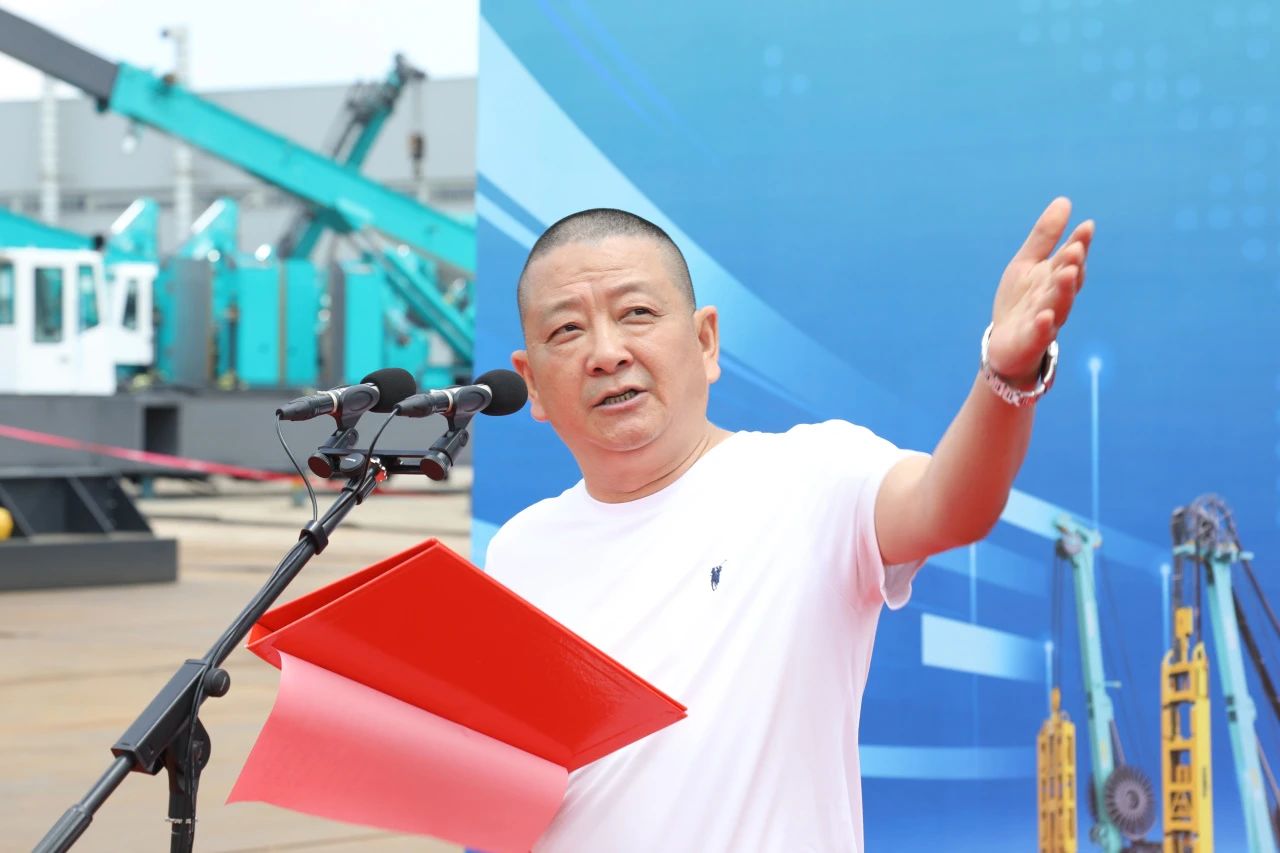 “破纪录王者”再出征!k1体育
SWDM800旋挖钻机成功交机