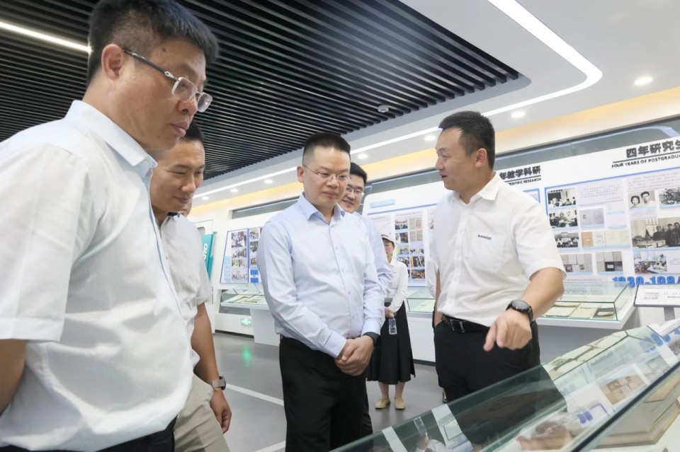 共商合作，建华控股有限公司董事长汪贵华到访k1体育
