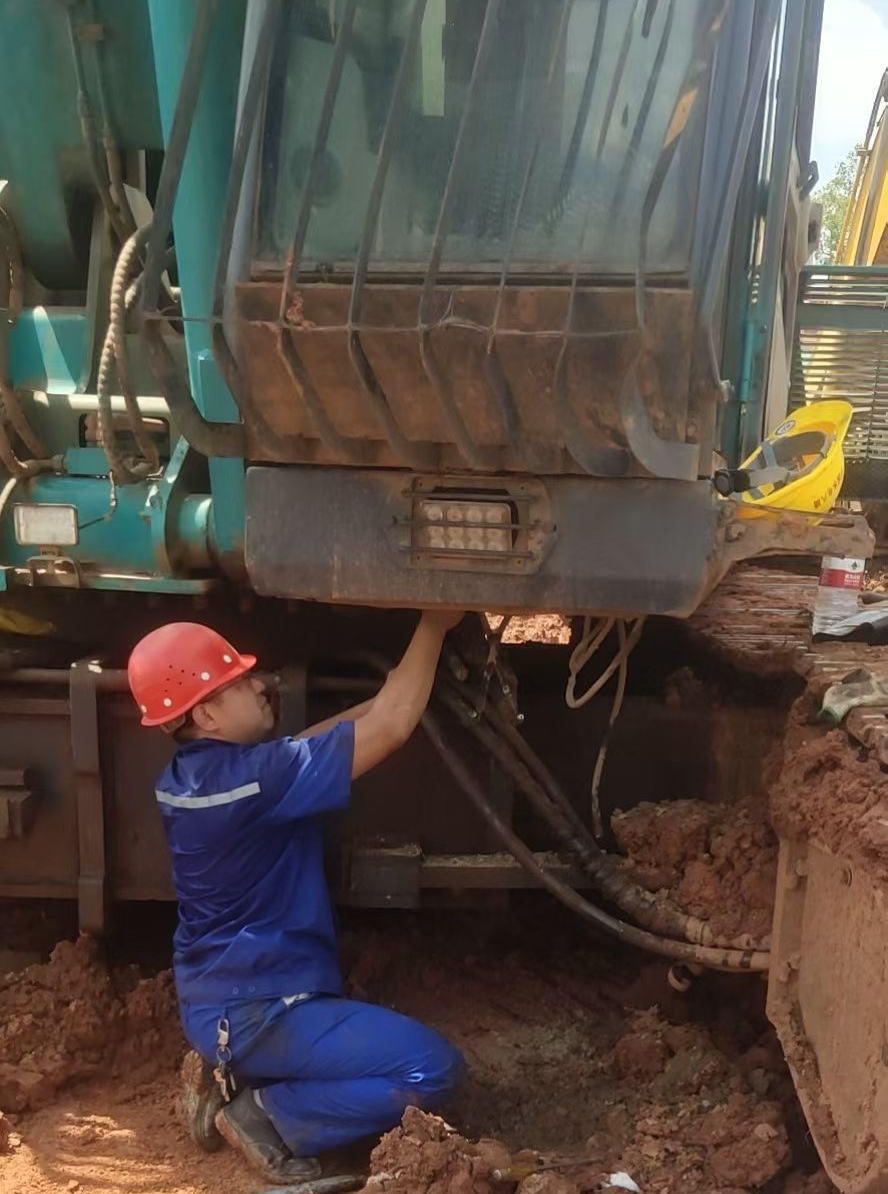 k1体育
开展“品质山河 用心服务”湖南站客户走访活动,协同探索行业新发展路径