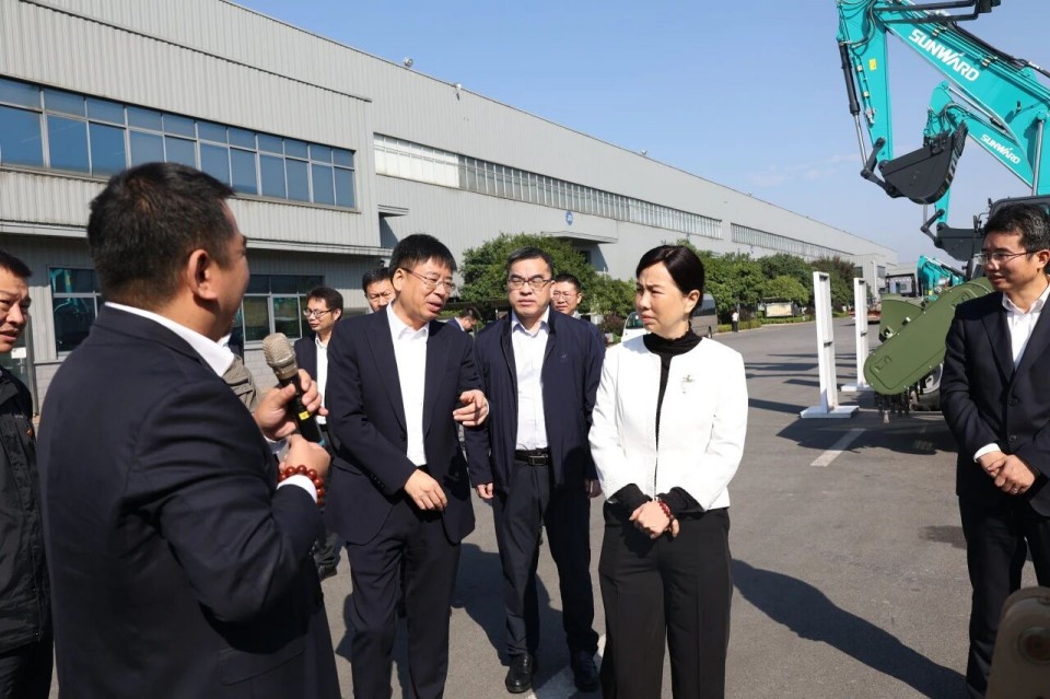 聚焦应急装备研发生产，共探实战适配新路径——广州市应急管理局党委书记、局长叶芳调研k1体育
