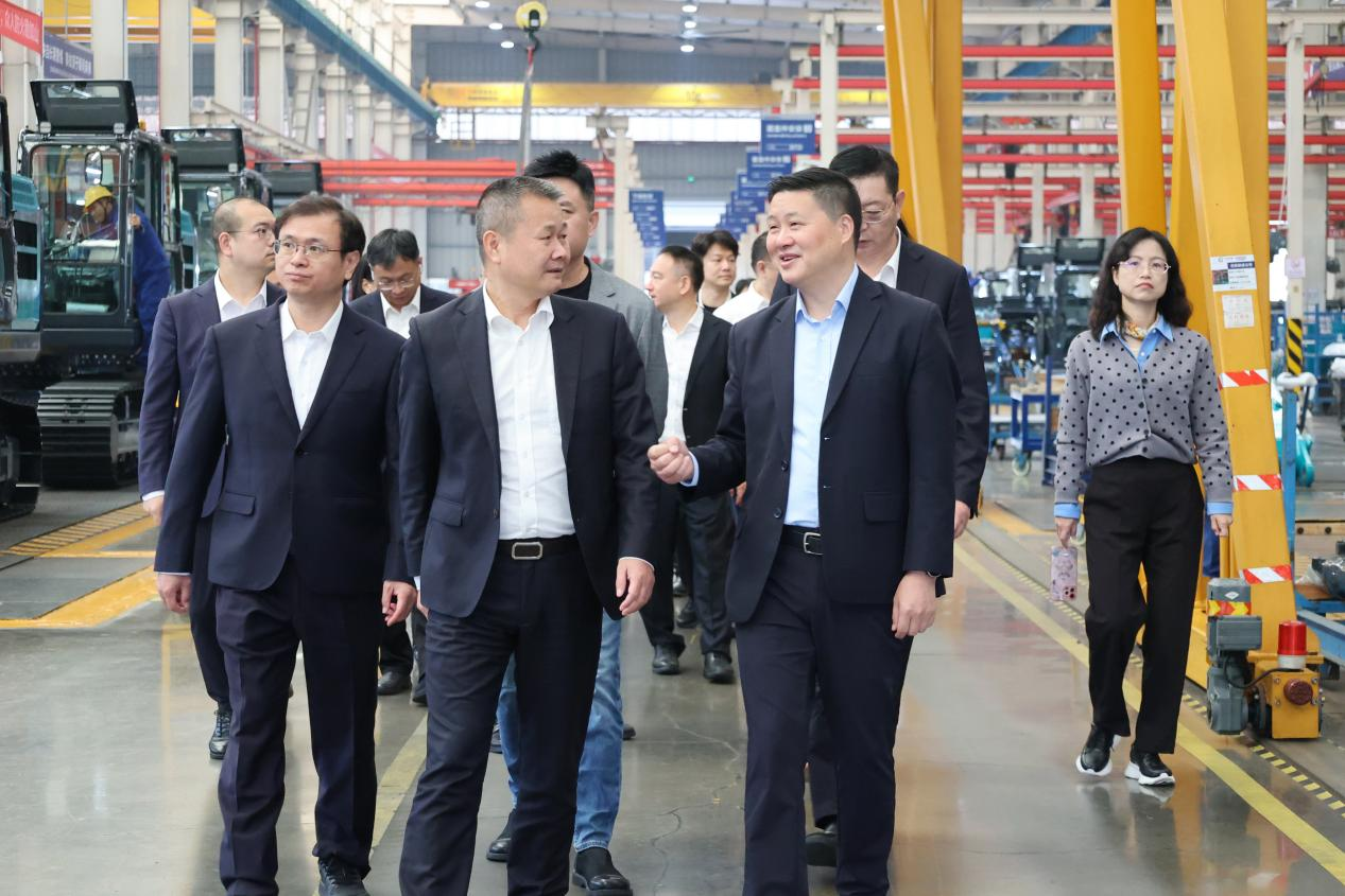 厦门海翼集团总经理金中权到访k1体育
