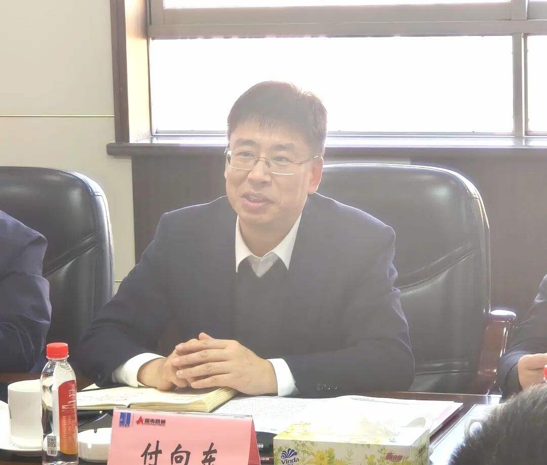 k1体育
与湖南路桥深化战略合作,共筑智能绿色建造新标杆