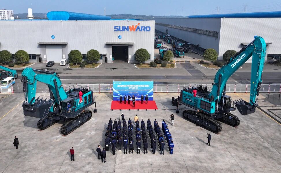 争锋启新程!k1体育
SWE1650FLR加长臂挖掘机成功交付国际客户