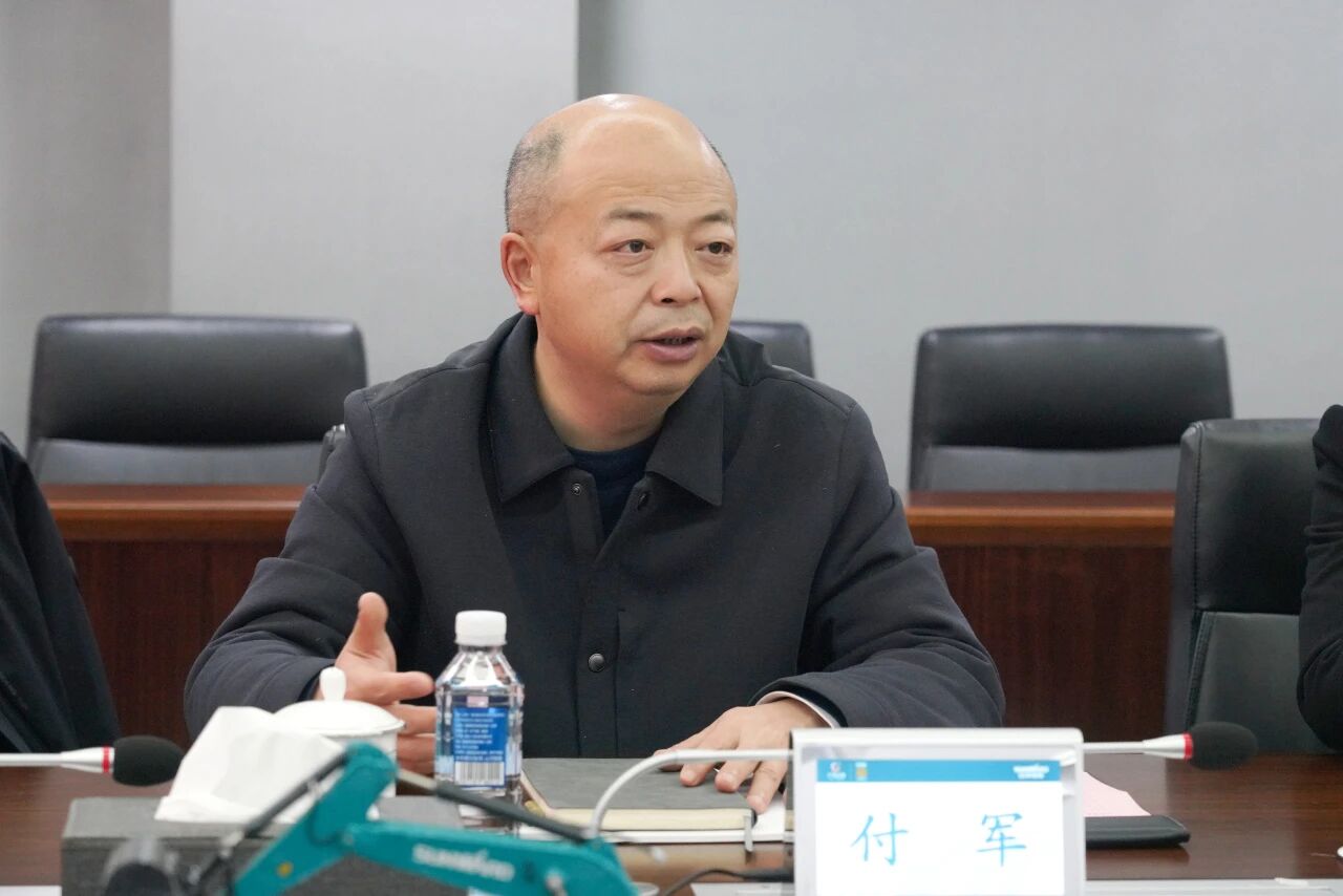 数智化现场混装铵油炸药车下线！k1体育
与易普力携手共筑智能矿山新篇章