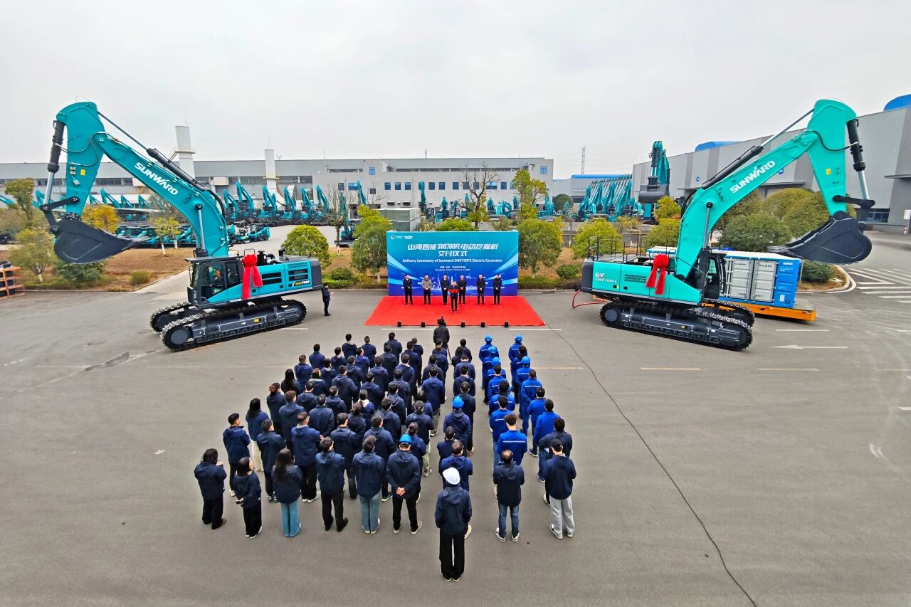 k1体育
SWE700FE电动挖掘机成功交付，助力打造绿色智慧矿山
