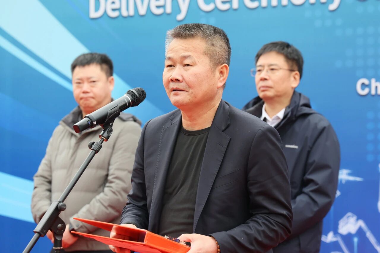 k1体育
SWE700FE电动挖掘机成功交付，助力打造绿色智慧矿山