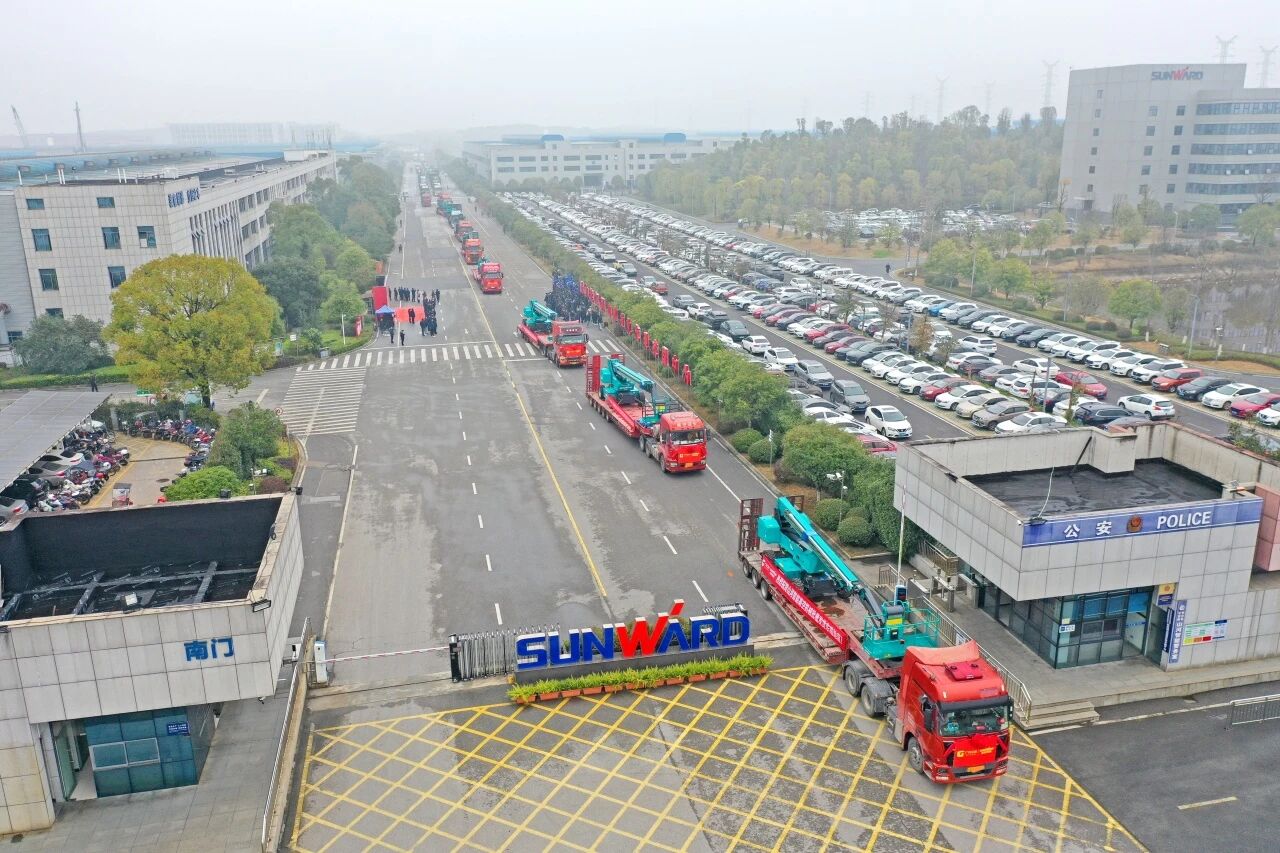 k1体育
举行2026年正月系列发货仪式,过亿元设备奔赴全球